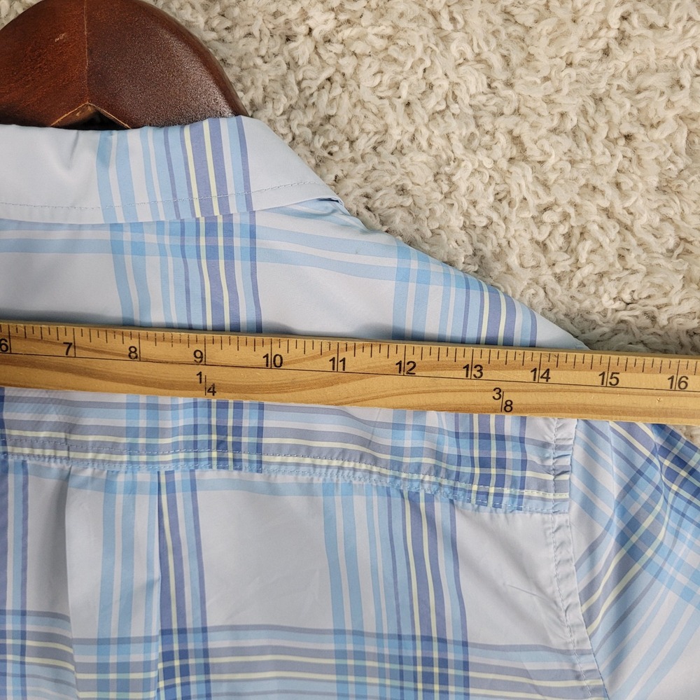 Eddie Bauer Fishing Hiking Shirt Womens Medium Blue Plaid Excellent Short Sleeve - Picture 3 of 11